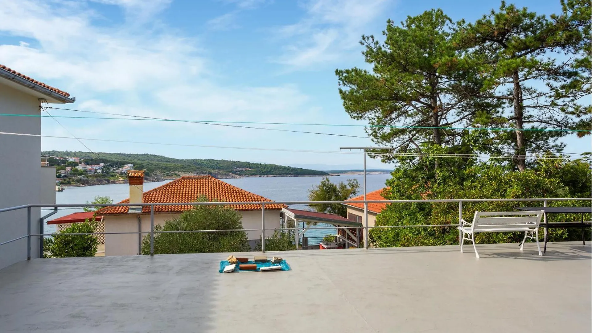 1 Bedroom Lovely Apartment In Silo Chorvatsko