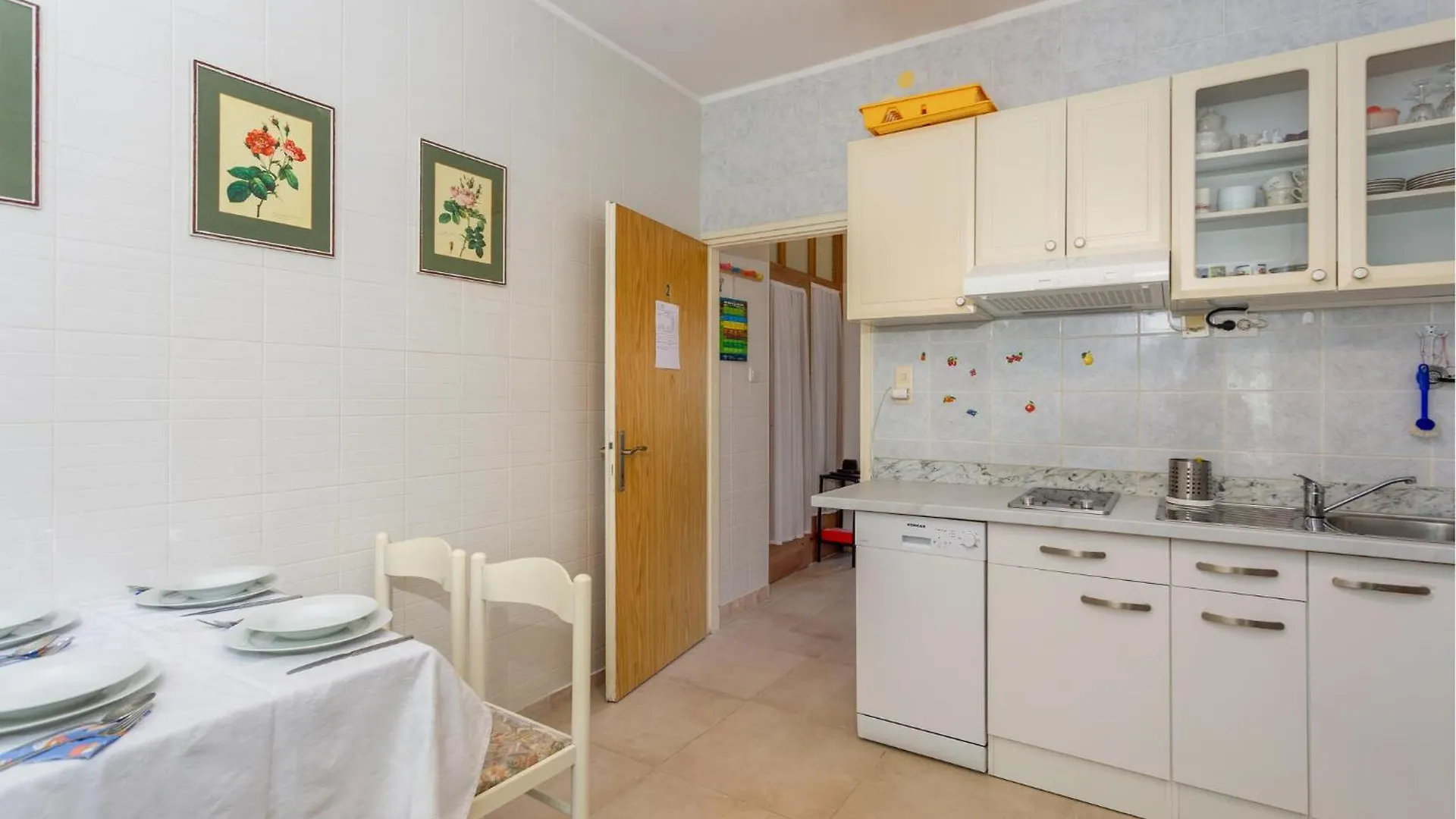 1 Bedroom Lovely Apartment In Silo 0*, Silo (Krk) Croatia